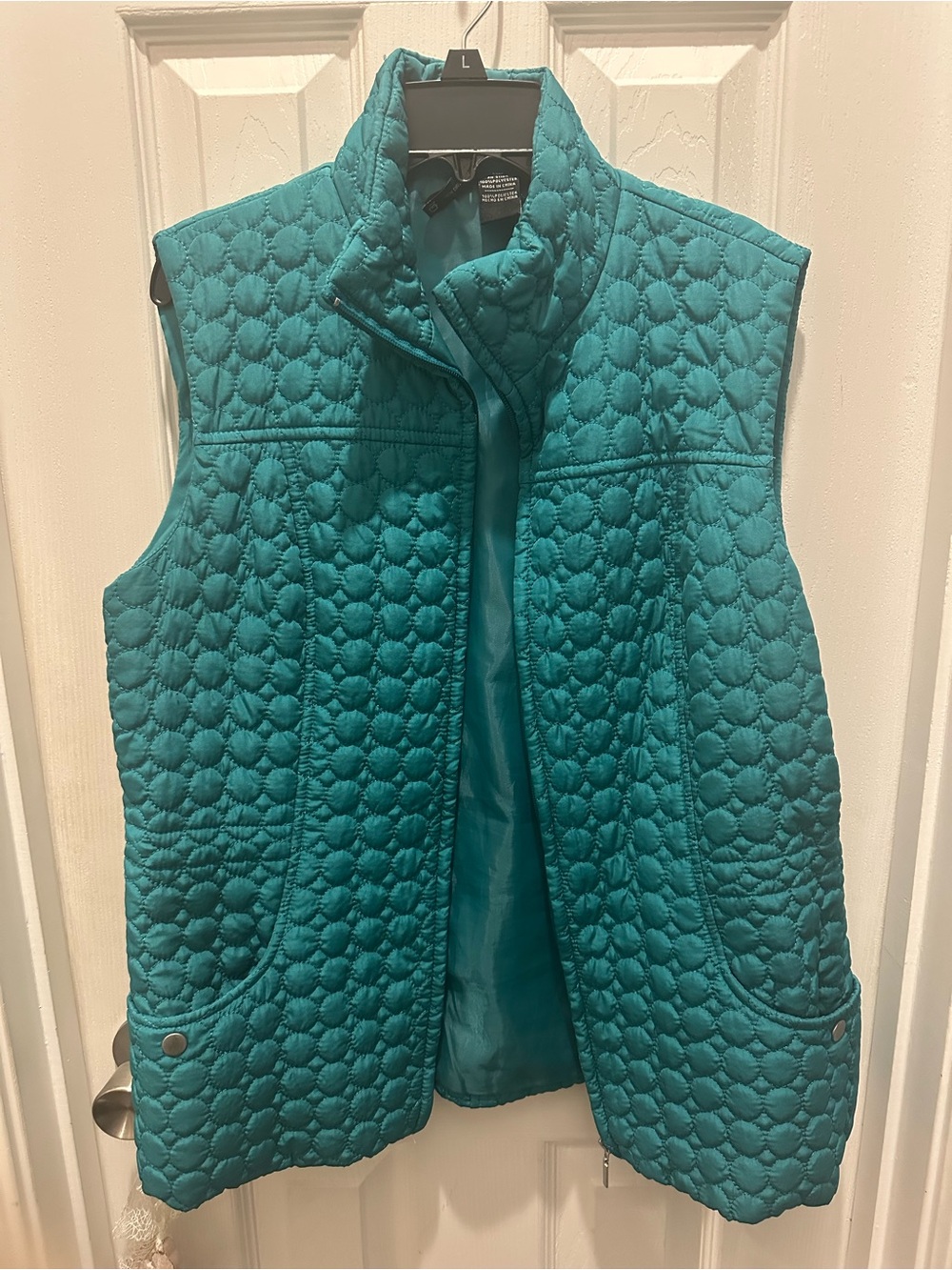 Quilted Sleeveless Vest in Teal - Women's Lightweight Layer